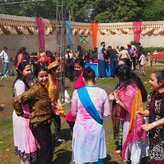 Holi 2017